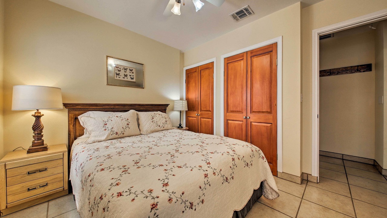Photo of Bedroom in Northwest Los Angeles Heights