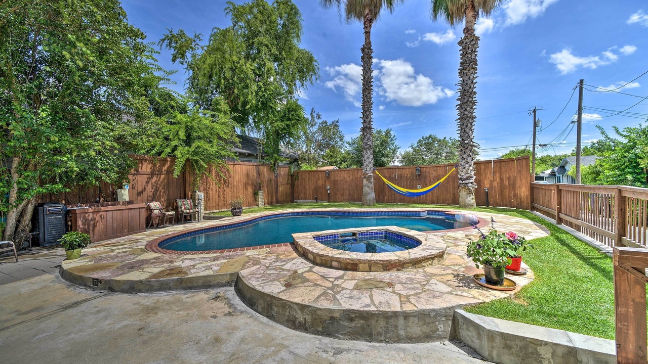 Photo of Outdoor in Northwest Los Angeles Heights