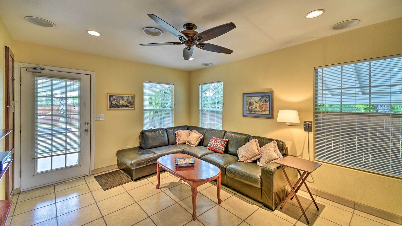 Photo of Bedroom in Northwest Los Angeles Heights