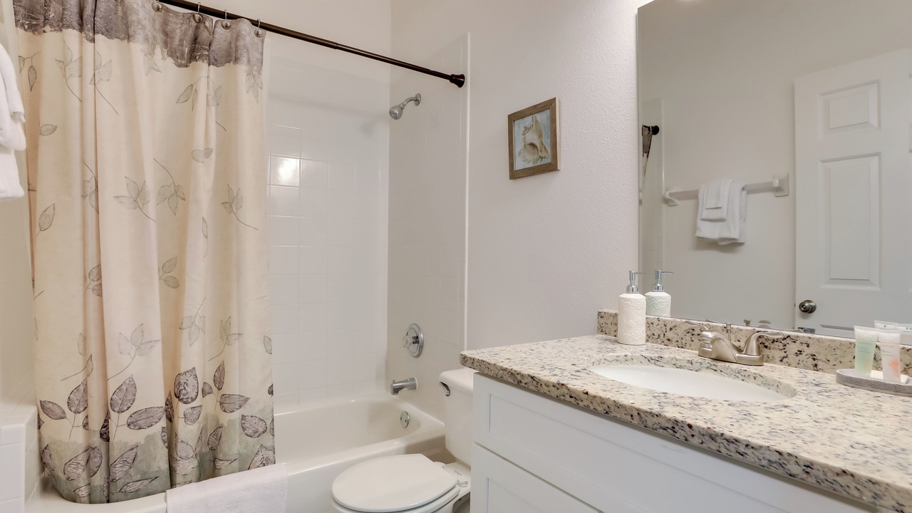 Photo of Bathroom in Esprit