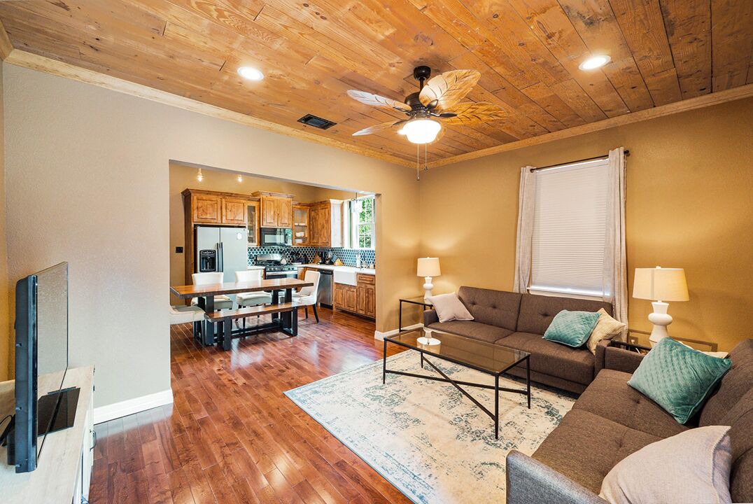 Photo of Livingroom in Waco