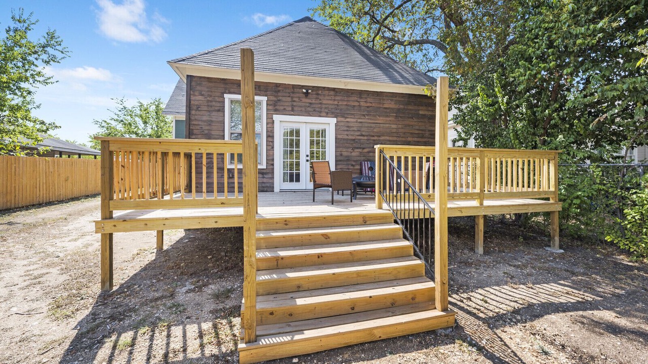 Photo of Patio Balcony in Waco