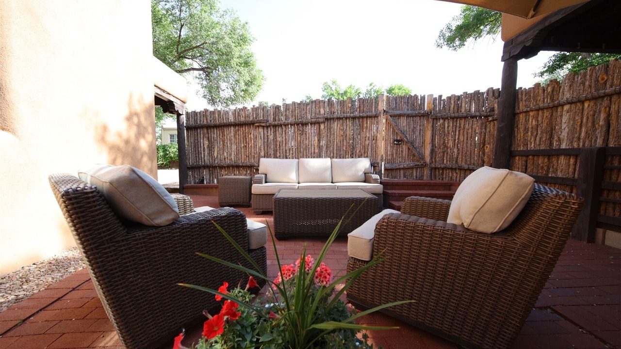 Photo of Patio Balcony in Historic Eastside