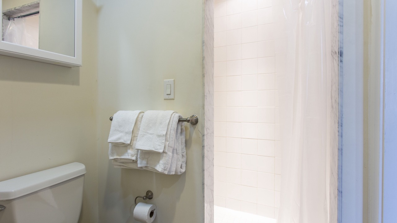 Photo of Bathroom in Newbold