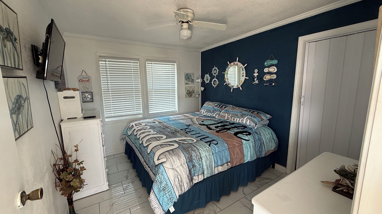 Photo of Bedroom in Cedar Lane