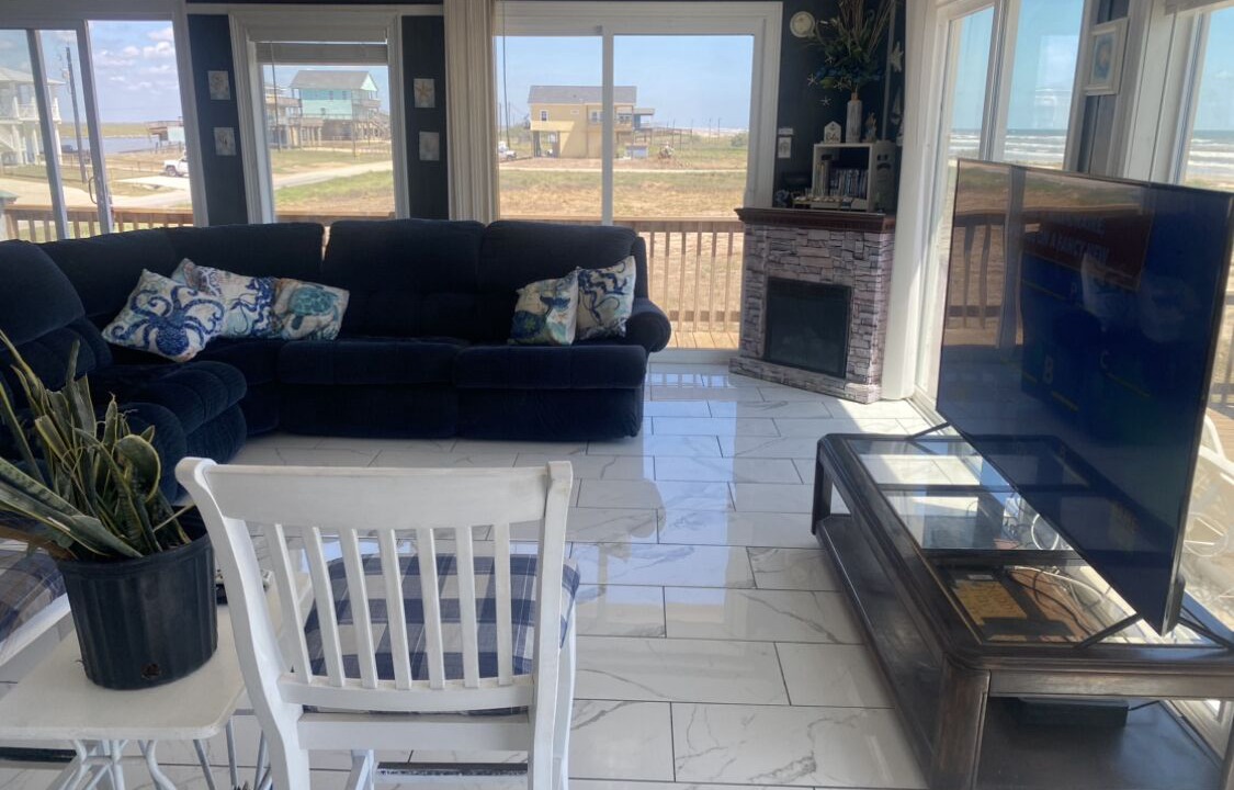 Photo of Livingroom in Cedar Lane