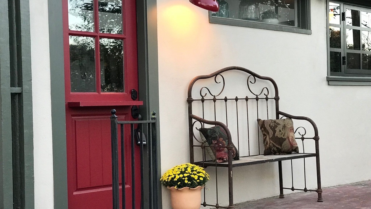 Photo of Others in Austin Ave.