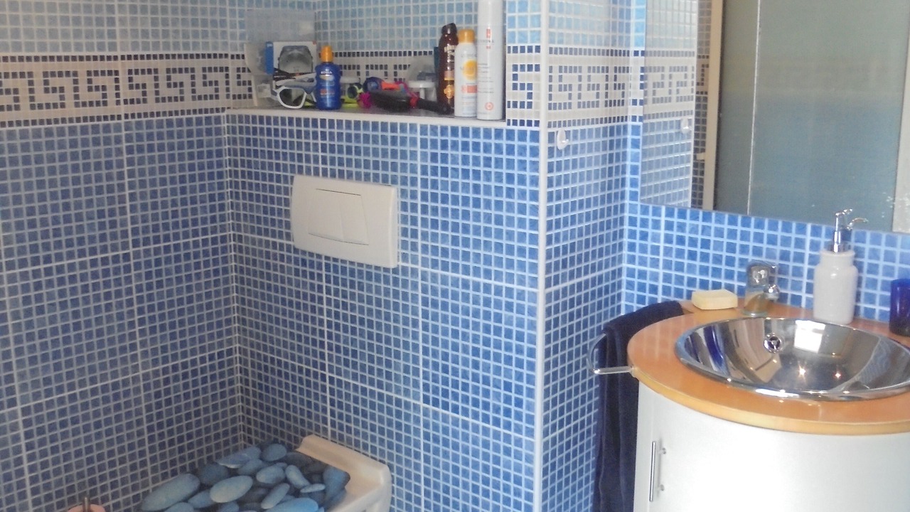 Photo of Bathroom in Le Cellier