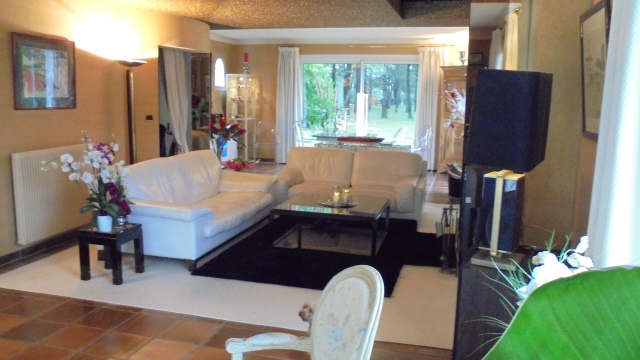 Photo of Livingroom in Le Cellier
