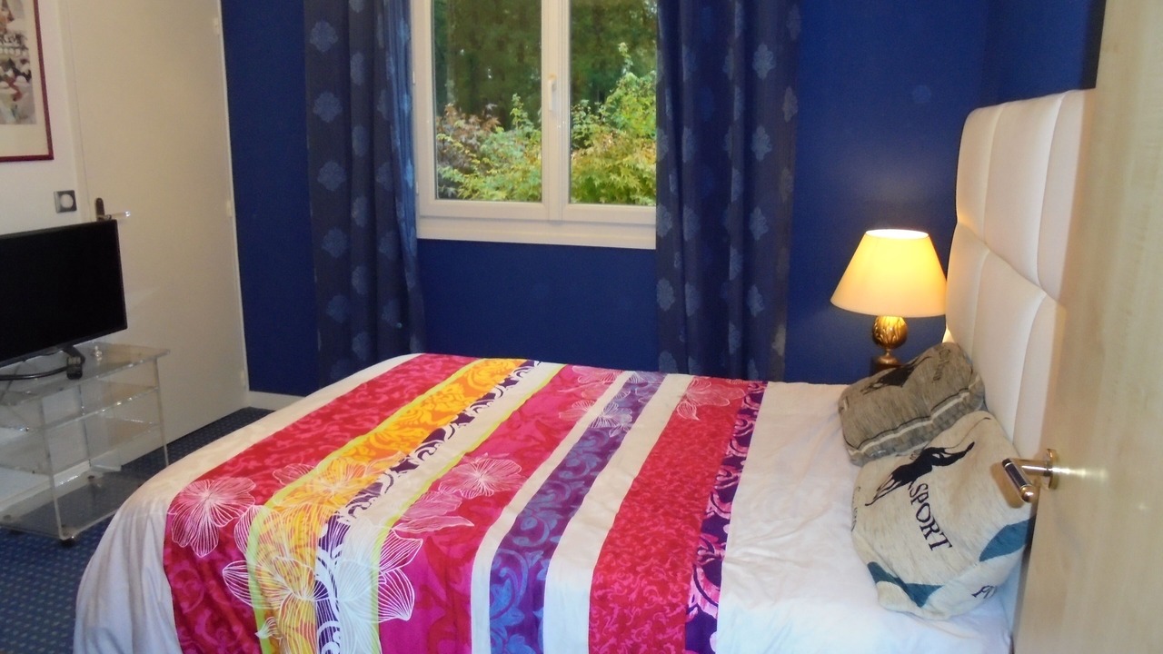 Photo of Bedroom in Le Cellier