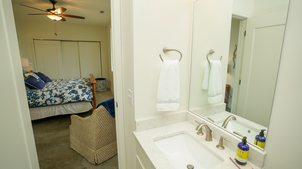 Photo of Bathroom in Downtown Chattanooga