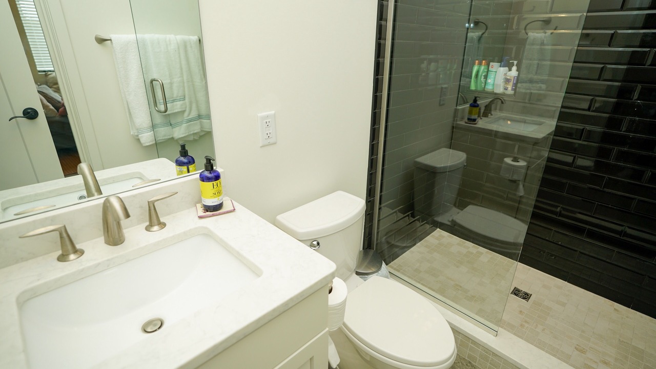Photo of Bathroom in Downtown Chattanooga