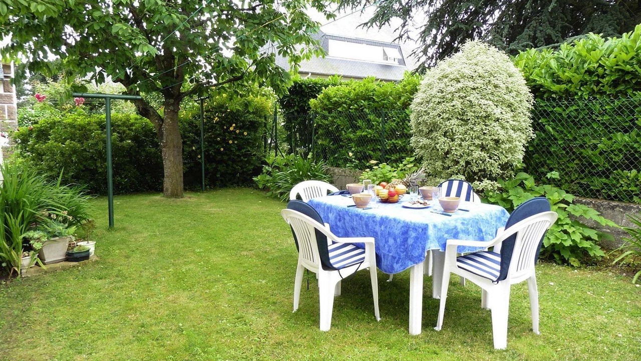 Photo of Outdoor in Parame