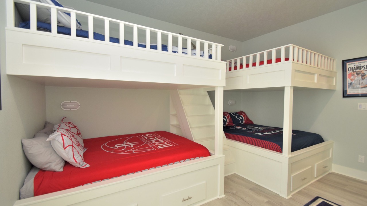 Photo of Bedroom in Port Bolivar