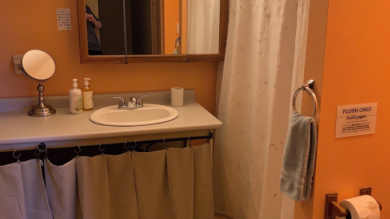 Photo of Bathroom in Town of Owasco