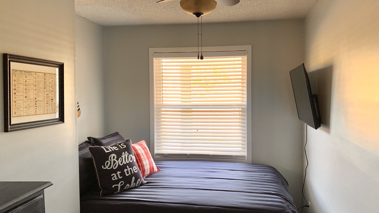 Photo of Bedroom in Phil Campbell