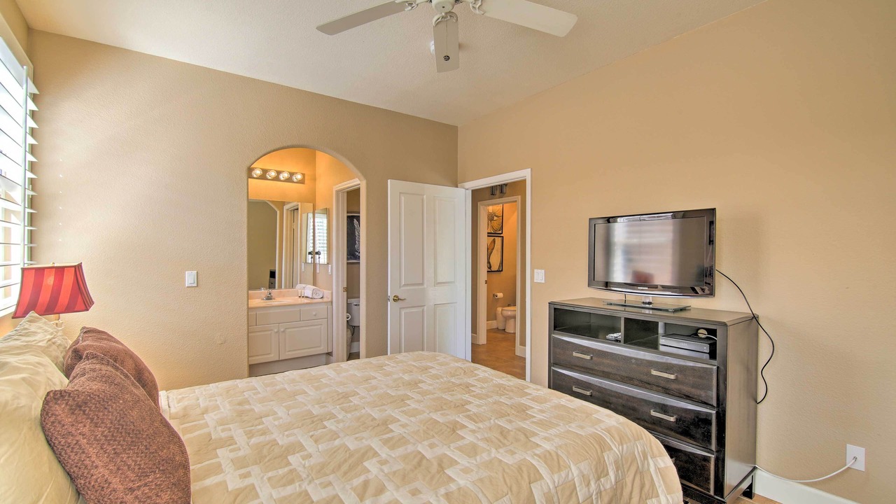 Photo of Bedroom in Cathedral City