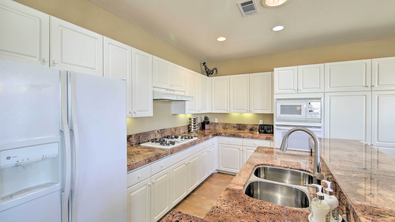Photo of Kitchen in Cathedral City