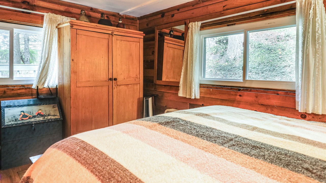 Photo of Bedroom in Weare