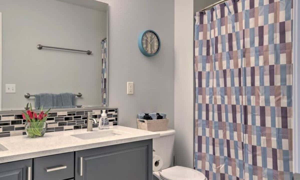 Photo of Bathroom in Star