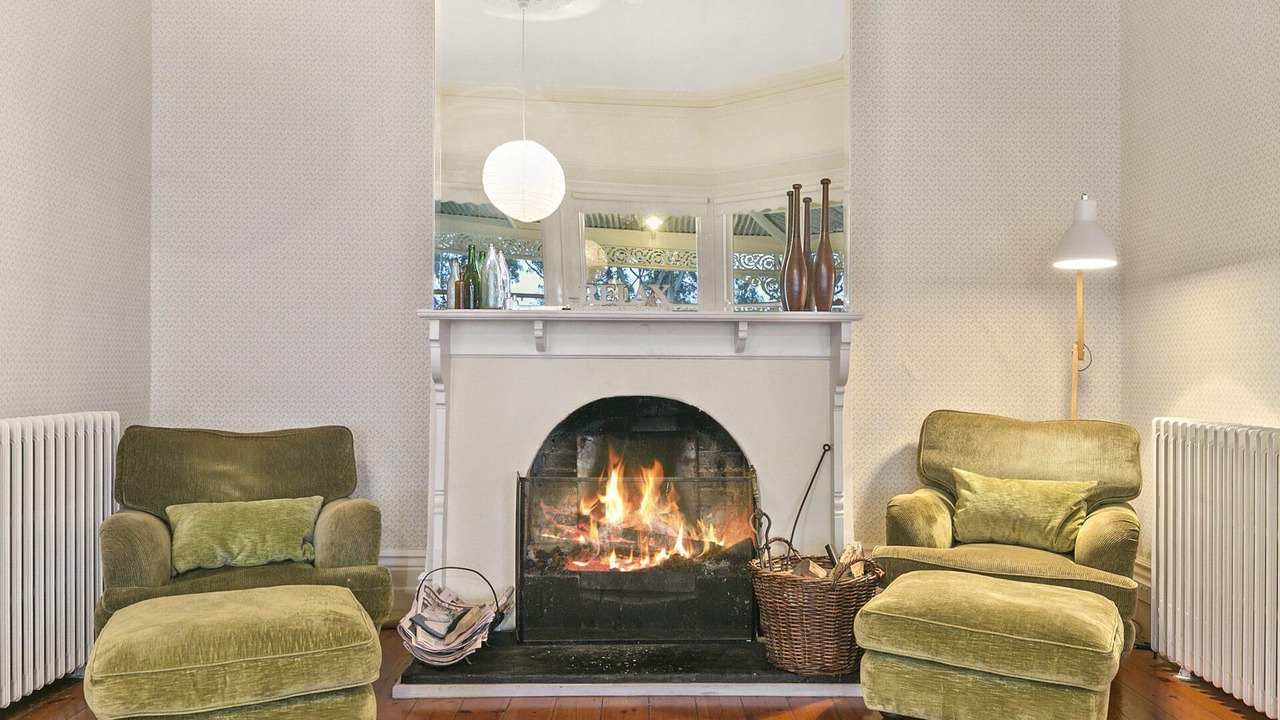 Photo of Others in Lorne