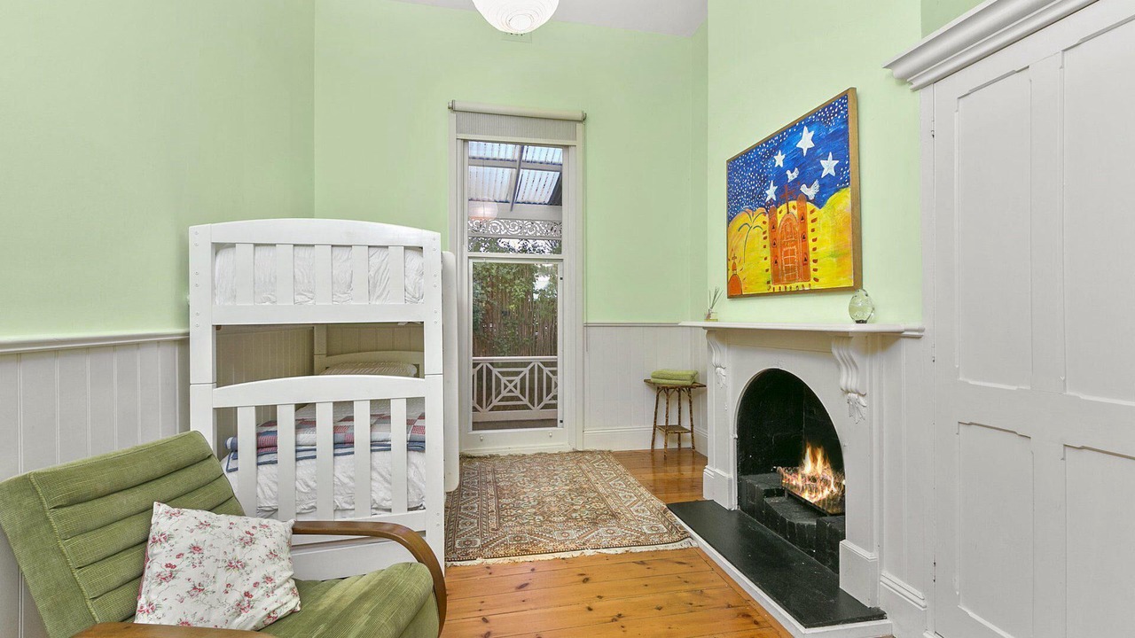 Photo of Others in Lorne