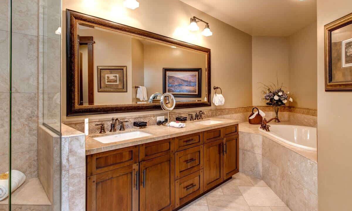 Photo of Bathroom in Empire Pass