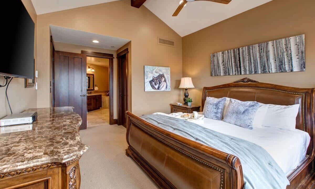 Photo of Bedroom in Empire Pass