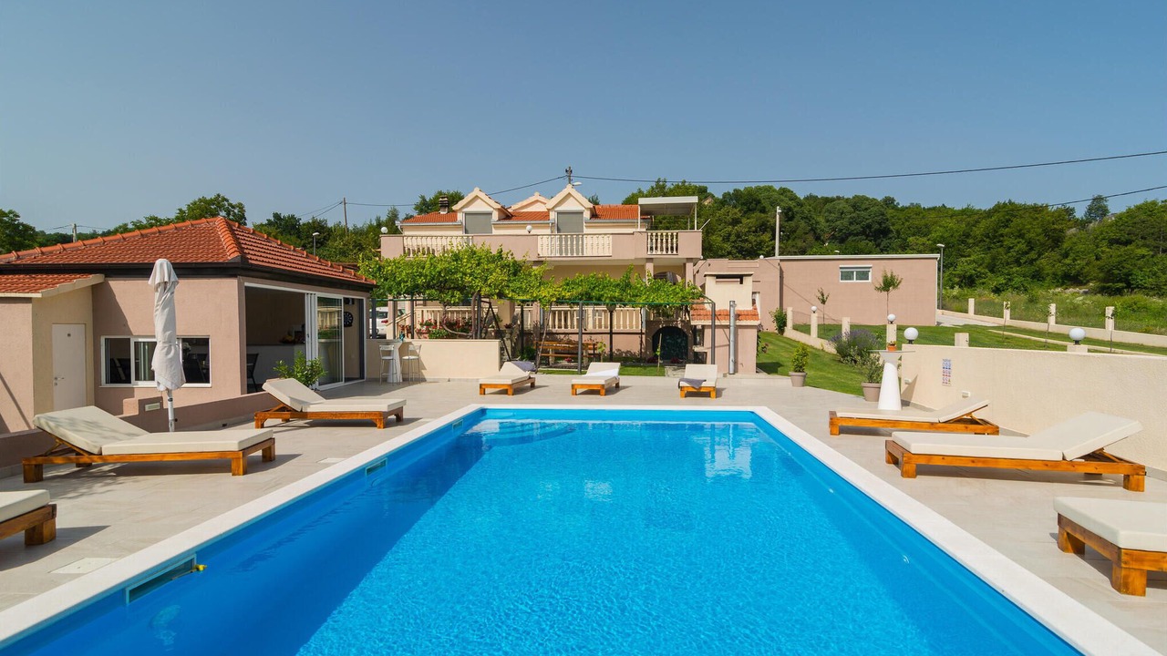Photo of Outdoor in Sinj
