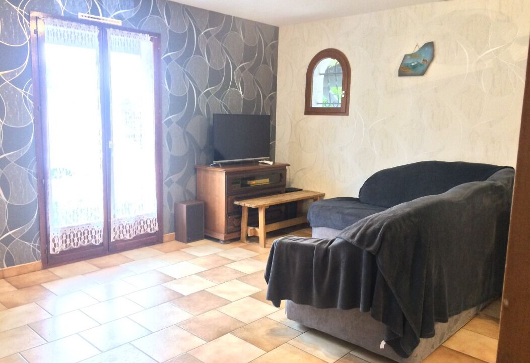 Photo of Livingroom in Lesparre-Medoc