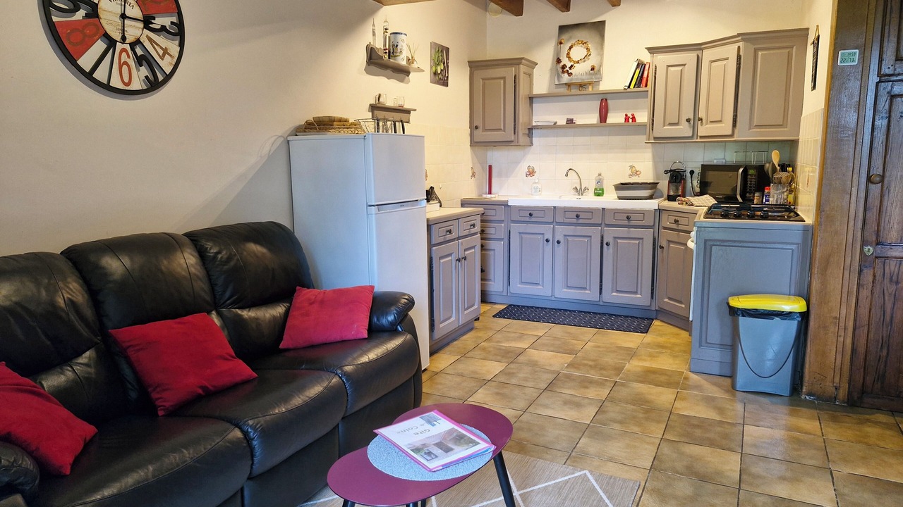 Photo of Livingroom in Bonnemain