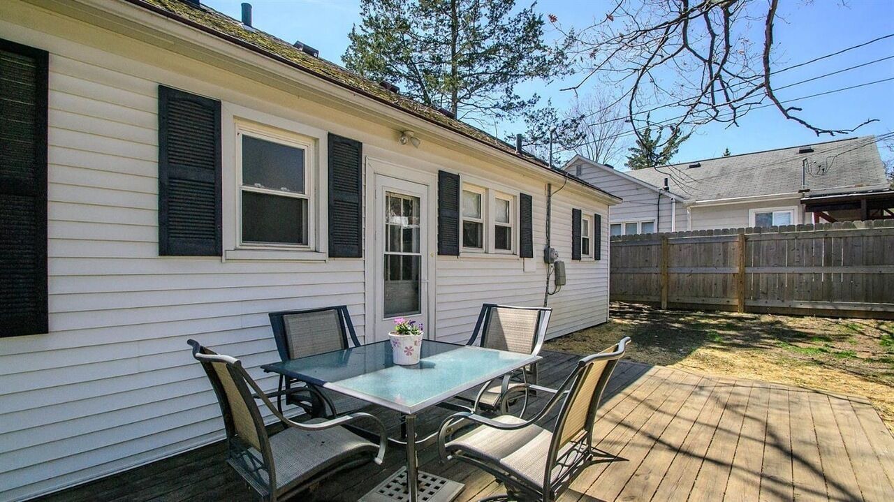 Photo of Outdoor in Old West Side