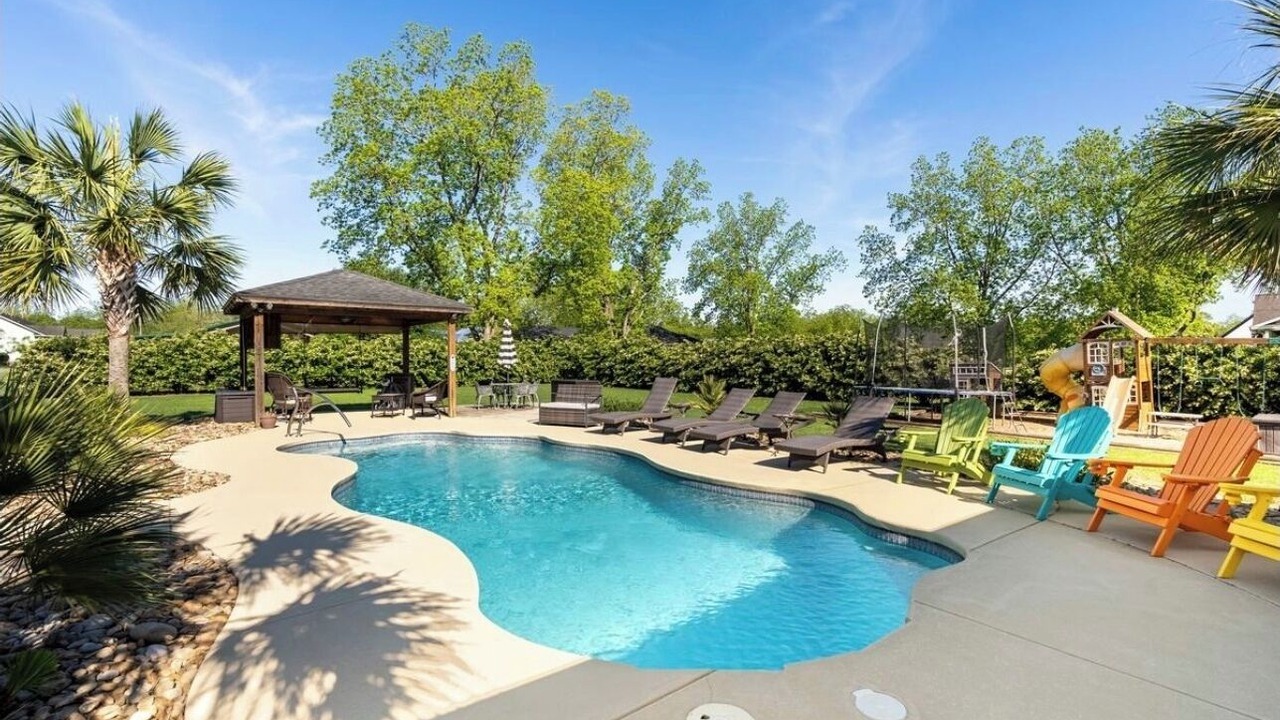 Photo of Outdoor in Mullins