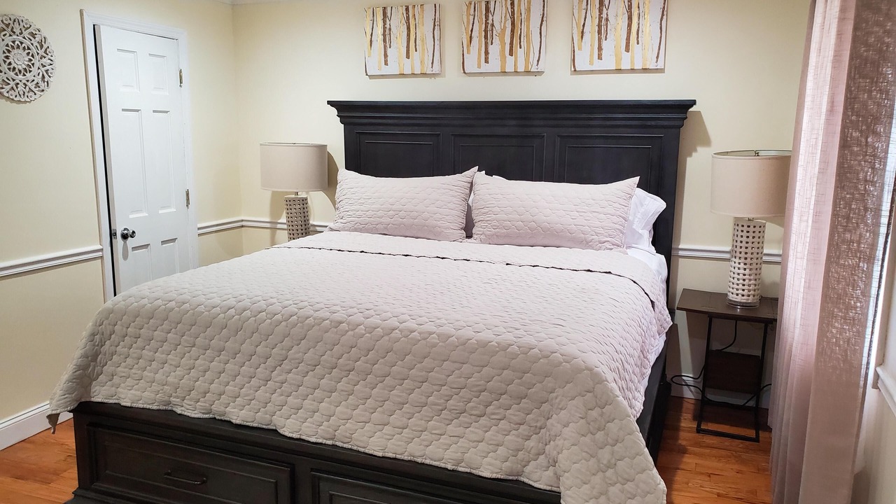 Photo of Bedroom in Queens