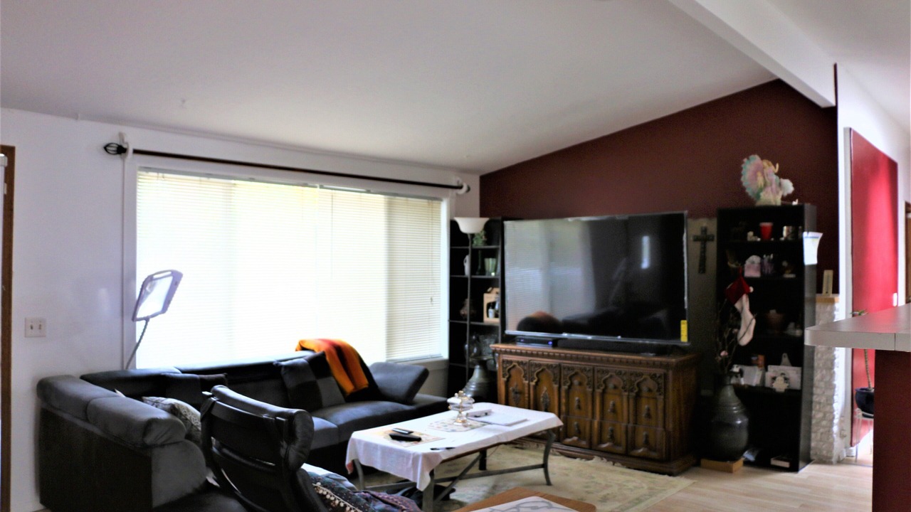 Photo of Livingroom in Wilkes East