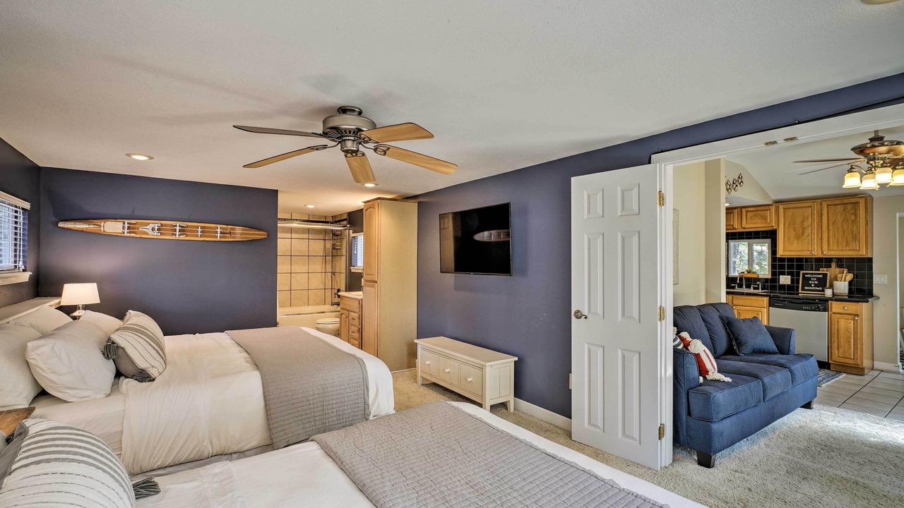Photo of Bedroom in Sunrise Beach