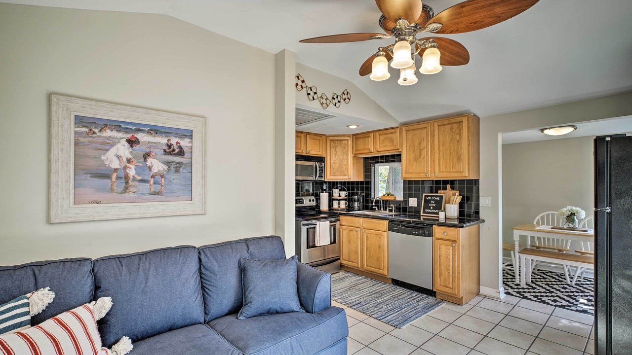 Photo of Bedroom in Sunrise Beach