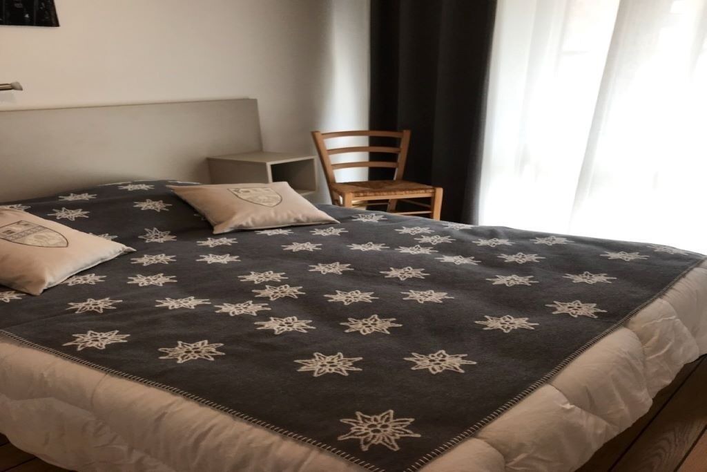 Photo of Bedroom in Cauterets