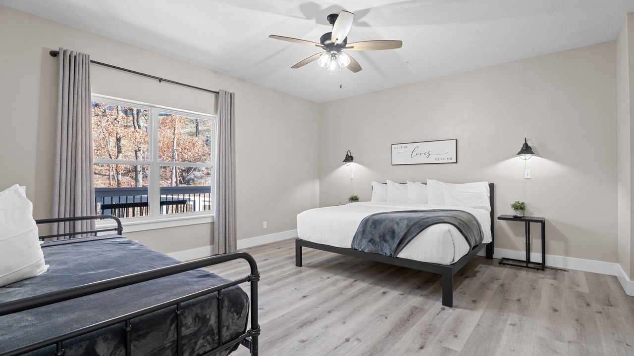 Photo of Bedroom in Table Rock