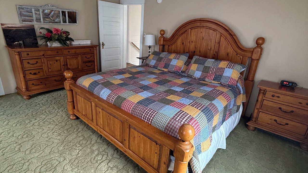 Photo of Bedroom in Upper Tract