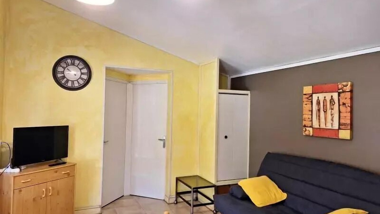 Photo of Livingroom in Brousses-et-Villaret