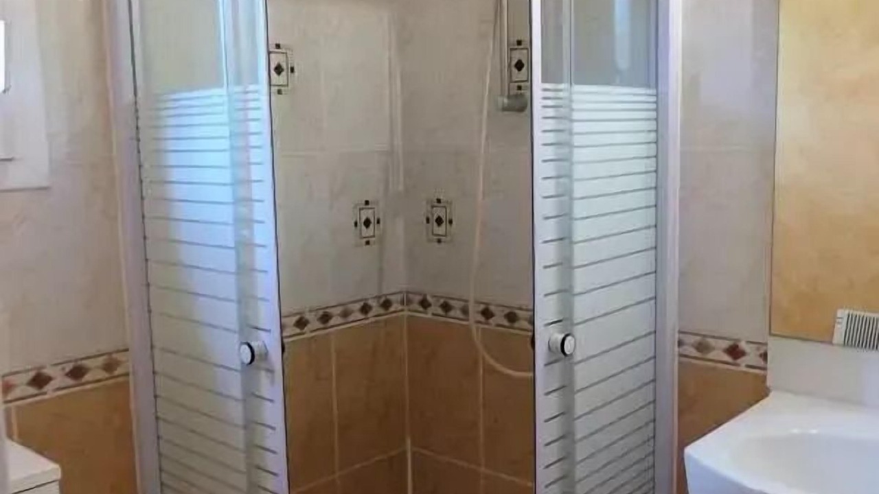 Photo of Bathroom in Brousses-et-Villaret
