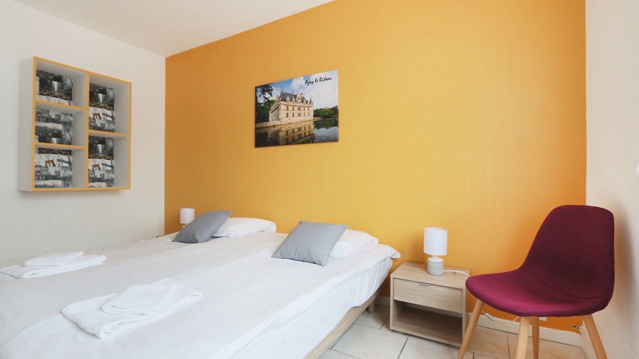 Photo of Bedroom in Saint-Cyr-sur-Loire