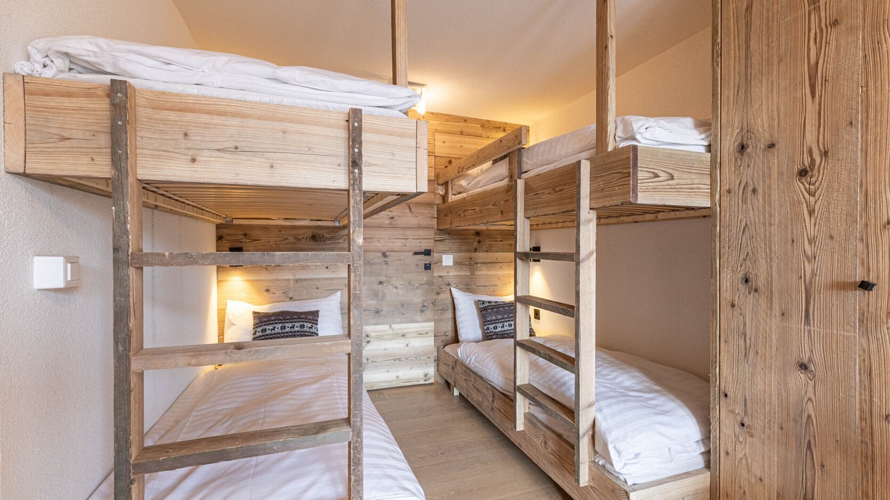 Photo of Bedroom in Vex