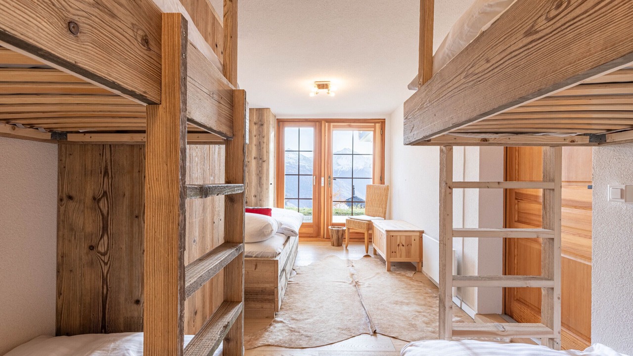 Photo of Bedroom in Vex