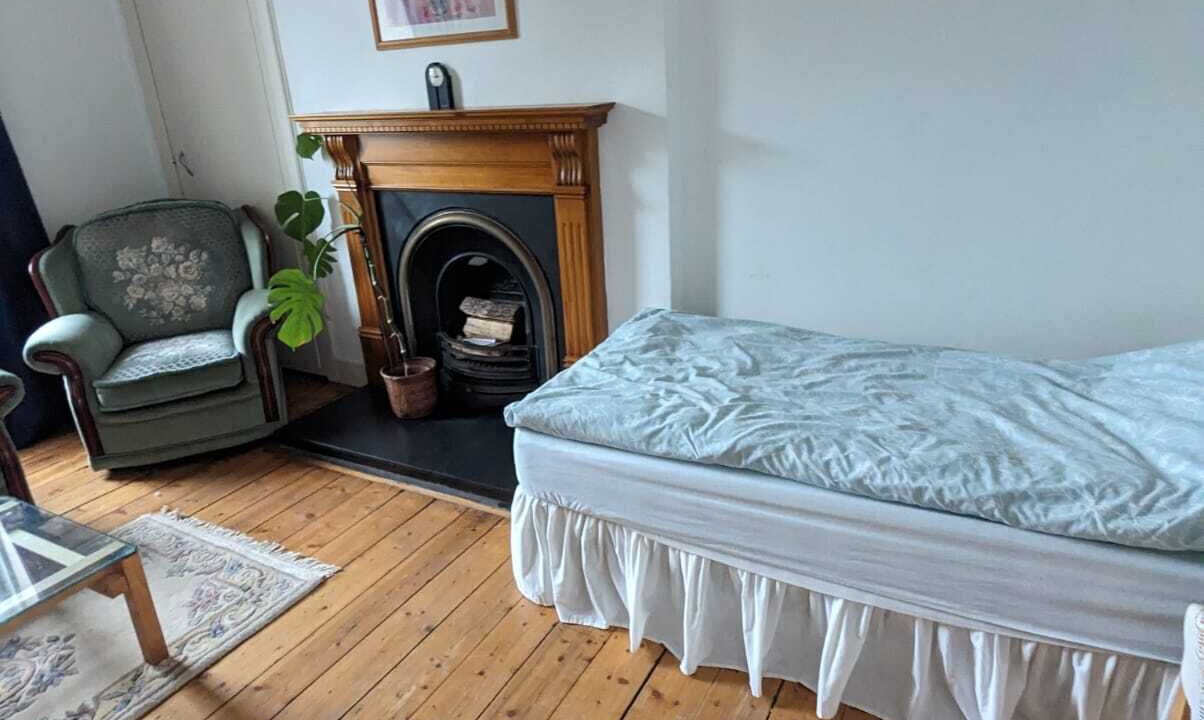 Photo of Bedroom in Newington