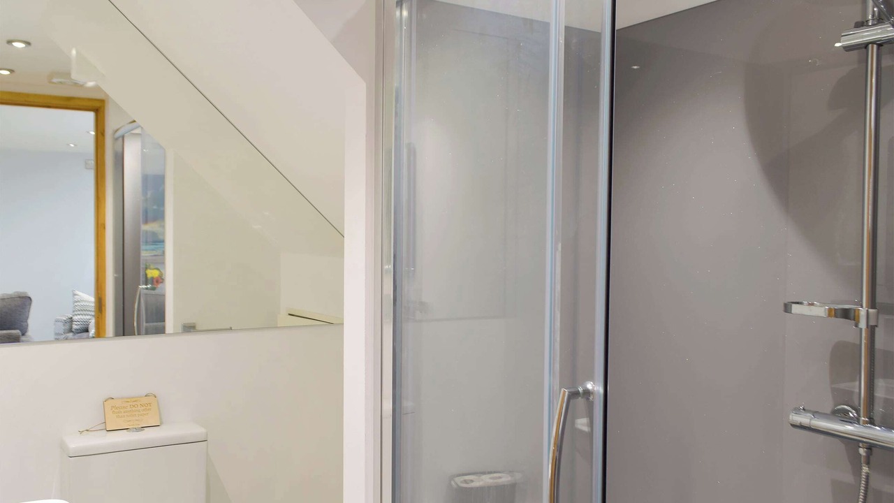 Photo of Bedroom in Cardigan