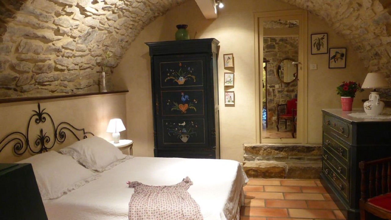 Photo of Bedroom in Vesseaux