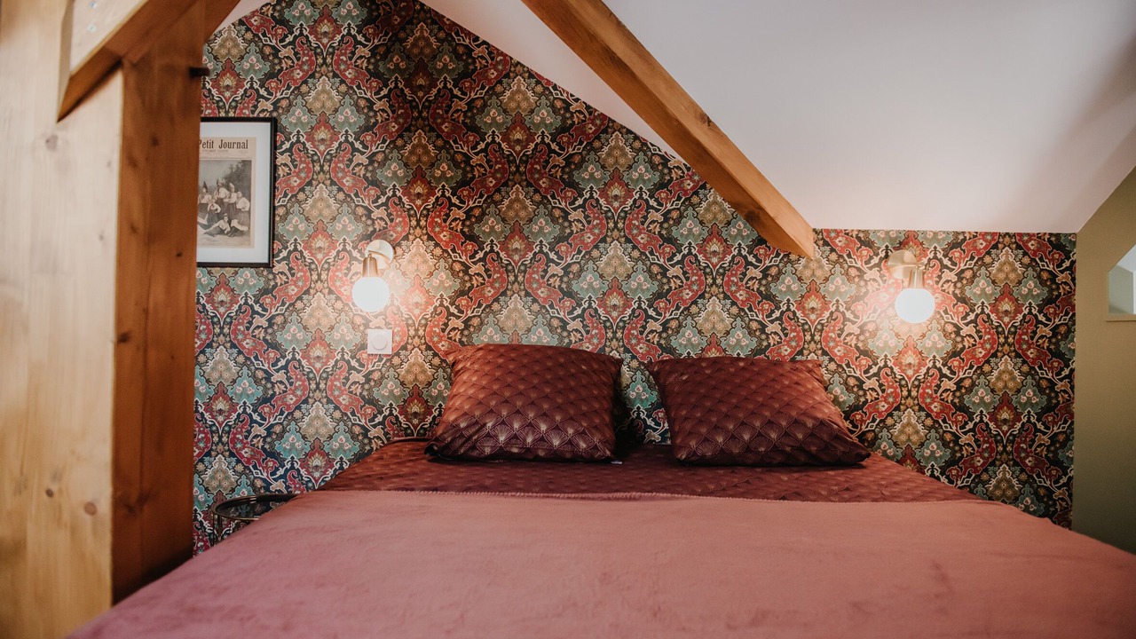 Photo of Bedroom in Gap