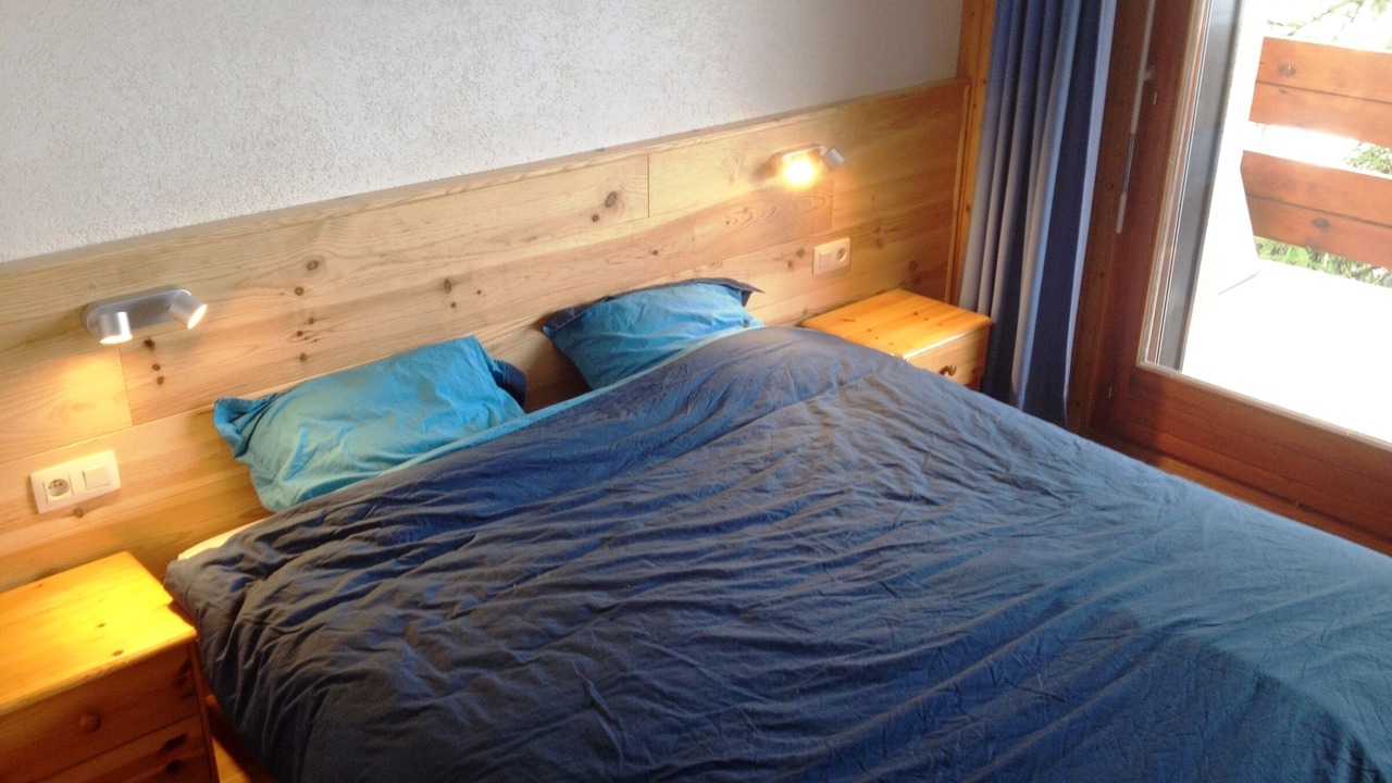 Photo of Bedroom in Vex